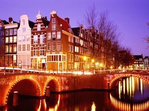 Амстердам - улица красных фонарей