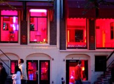 Знаменитый Квартал Красных Фонарей в Амстердаме