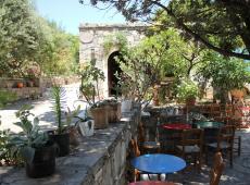 Arolithos Traditional Cretan Village 3*