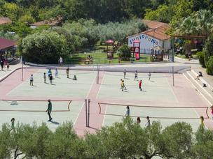 Skouras Sports & Language Camp 2*