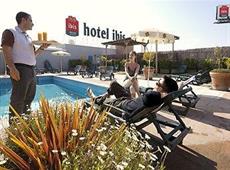 Ibis Granada Hotel 2*