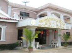 Holiday Palace Hotel Sihanoukville 3*