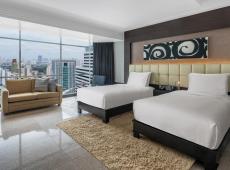 DoubleTree by Hilton Bangkok Ploenchit 4*