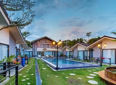 Sandy Clay Bungalows 3*