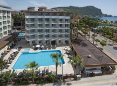Riviera Hotel & Spa 4*