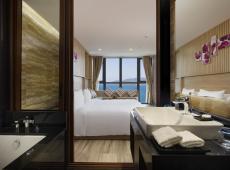 Emerald Bay Hotel & Spa 5*