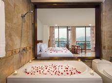 Red Sun Nha Trang Hotel 4*