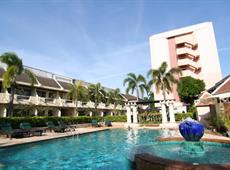 Lantana Pattaya Hotel & Resort 3*