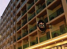 Hemingways Silk Hotel 3*