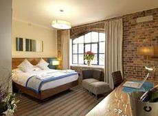 DoubleTree by Hilton Hotel London - Docklands Riverside 4*