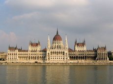 Здание парламента - шедевр архитектуры Венгрии