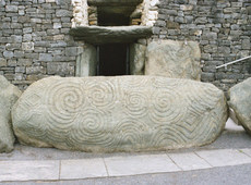 Ньюгрейндж - таинственная гробница древности