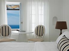 Lilium Santorini Hotel 3*