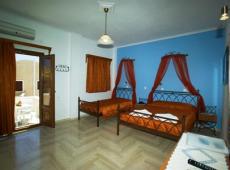 Polydefkis Apartments 3*
