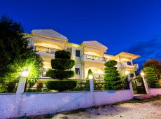 Villa Mandani Luxury Apartments 3*