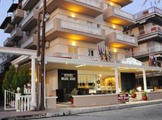 Golden Beach Hotel & Apartments 1*