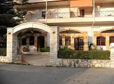 Kaiafas Lake Hotel 3*