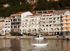 Apartments Stevic Monaco 4*