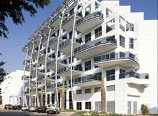 Kfar Maccabiah Hotel & Suites 5*