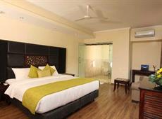 Camphor Hotel Goa 3*