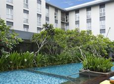 Hotel Santika Mataram 3*
