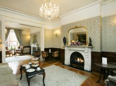 The Harcourt 3*