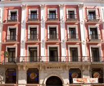 Petit Palace Puerta del Sol Hotel 3*