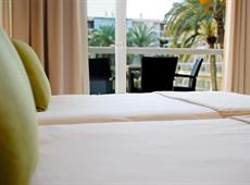 Las Gaviotas Suites Hotel & Spa 4*