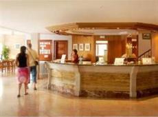 Pinos Playa Hotel 2*