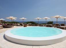 Destino Pacha Ibiza Resort 3*
