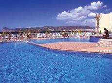 Sirenis Hotel Club Aura 4*