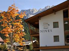 Boutique Hotel Nives 4*