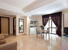 Suites & Residence Hotel 4*