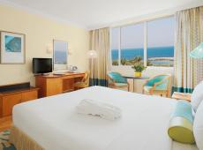 Coral Beach Resort Sharjah 4*