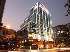 IT World Hotel Guangzhou 4*