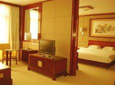 Jinnian Hotel 4*