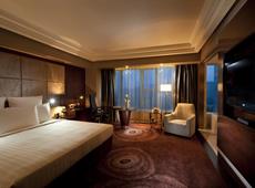 Hilton Shanghai Hongqiao Hotel 4*