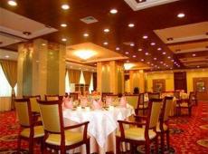 Shanxi Business Hotel 4*