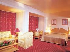 Grand Hotel Versailles 4*