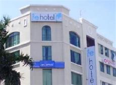 Le Hotel 3*