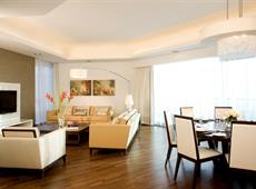 La Suite Dubai Hotel & Apartments 5*