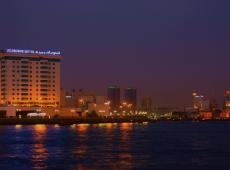 The George Hotel by Saffron, Dubai Creek 3*