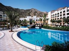 Shangri-La Al Husn Resort & Spa 5*
