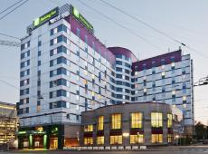 Holiday Inn Moscow Lesnaya 4*