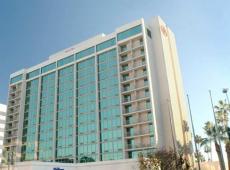 Hilton Pasadena 3*