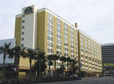 La Quinta Inn & Suites LAX 3*