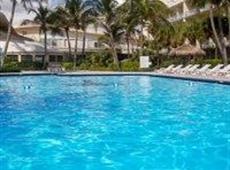 Days Hotel Thunderbird Beach Resort 2*