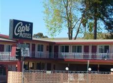 Capri Motel 1*