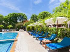 Chalong Beach Hotel & Spa 4*