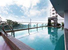 Royal Beach View Suites Pattaya 4*
